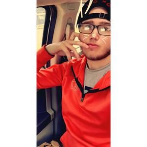 Meet your Posher, Austin